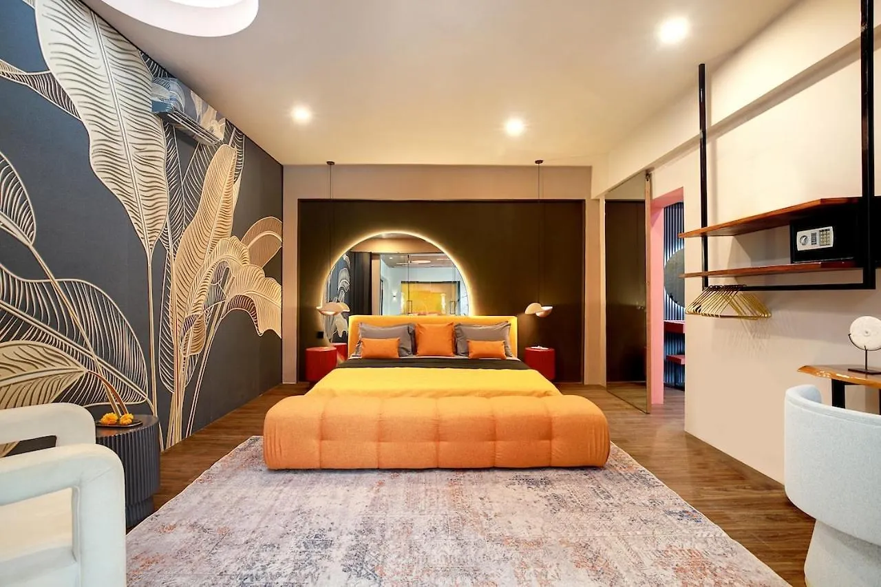 Canggu Brand New 6Bed Villa! Best Location! A Step-Free Design Highlight For Families & Friends 0*, Canggu (Bali)