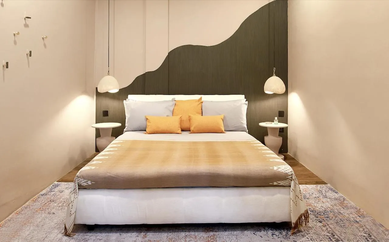 Villa Canggu Brand New 6Bed Villa! Best Location! A Step-Free Design Highlight For Families & Friends