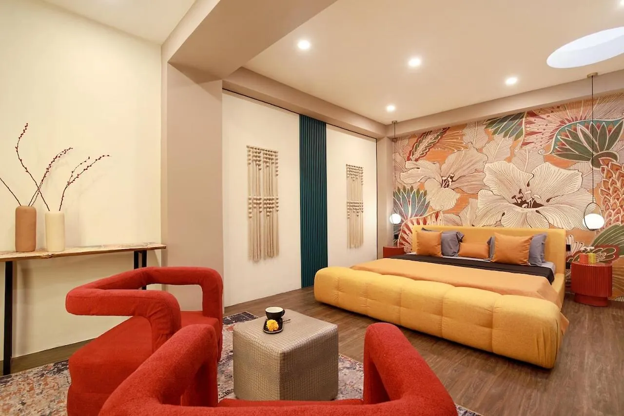 Canggu Brand New 6Bed Villa! Best Location! A Step-Free Design Highlight For Families & Friends Canggu (Bali)